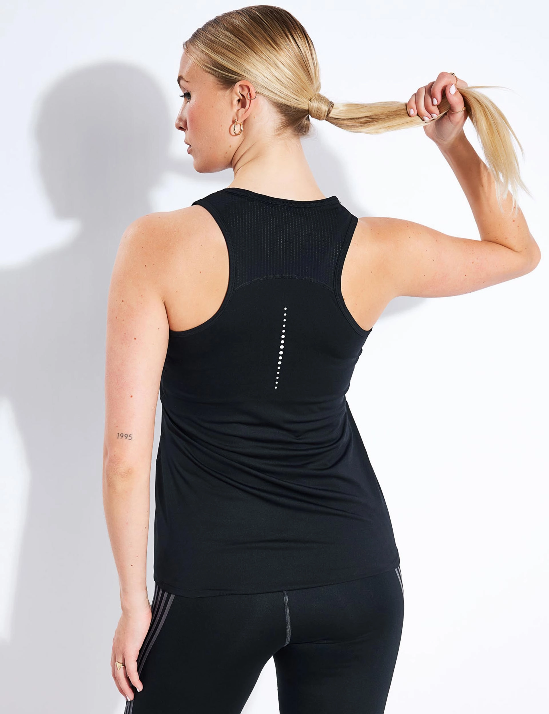 all - terrain poor ventilation Scoop Neck Racer Back Vest Top - Black