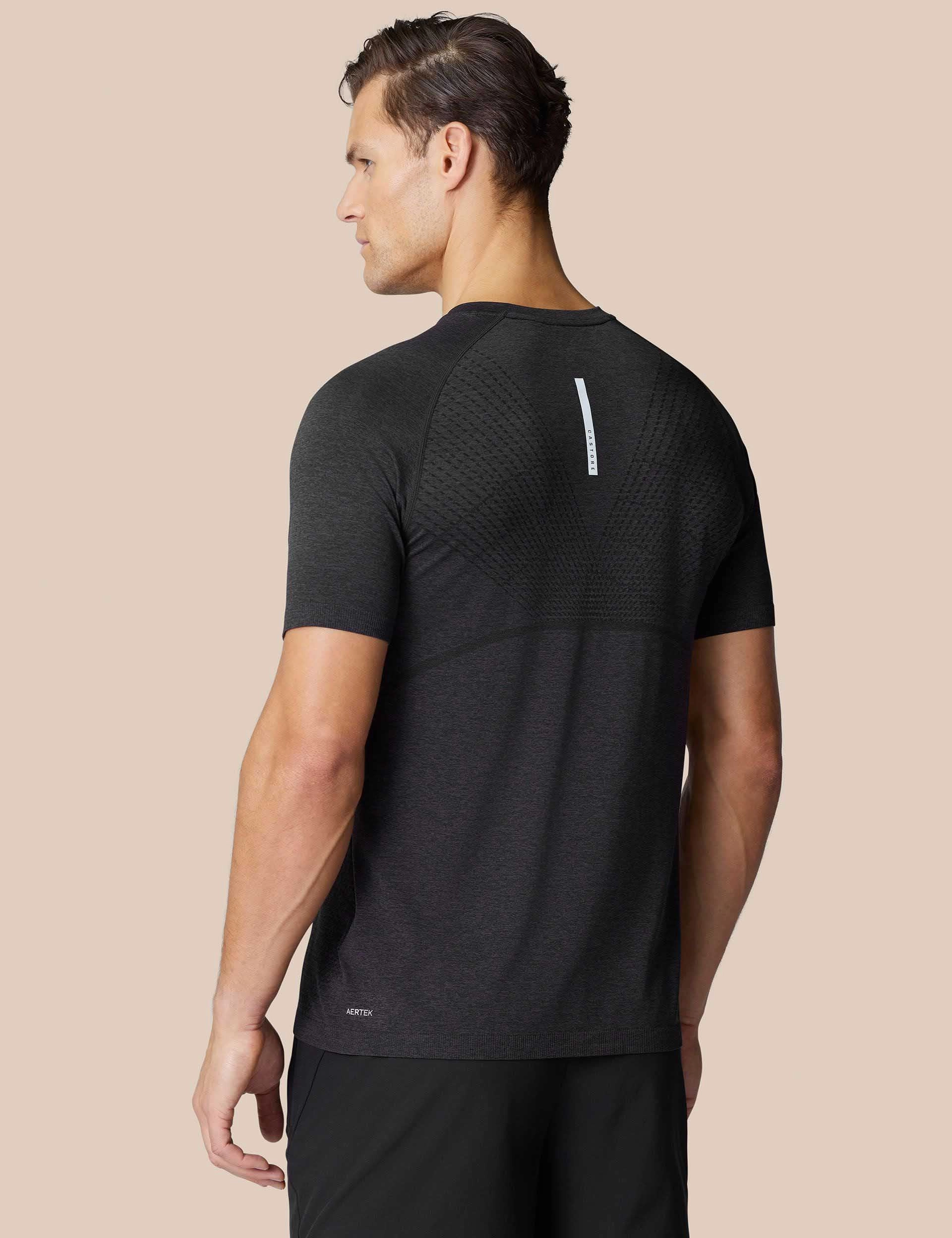 Seamless Short Sleeve T-Shirt - Black/White Soft Fabric