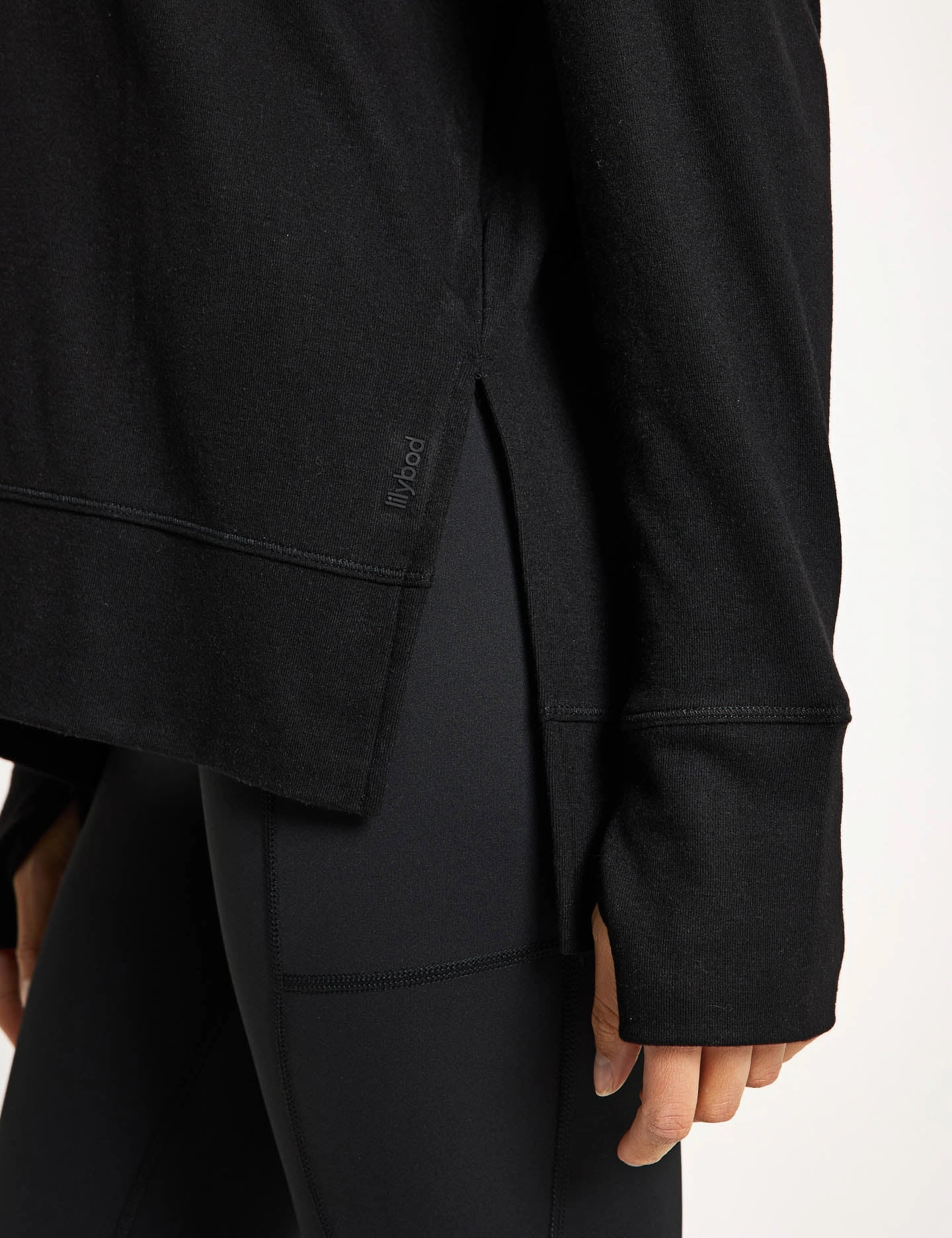 Gamer Aesthetic Raglan Sleeve Construction Shelby Sweat - Black