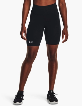 Travel Ready Train Seamless Shorts - Black/White