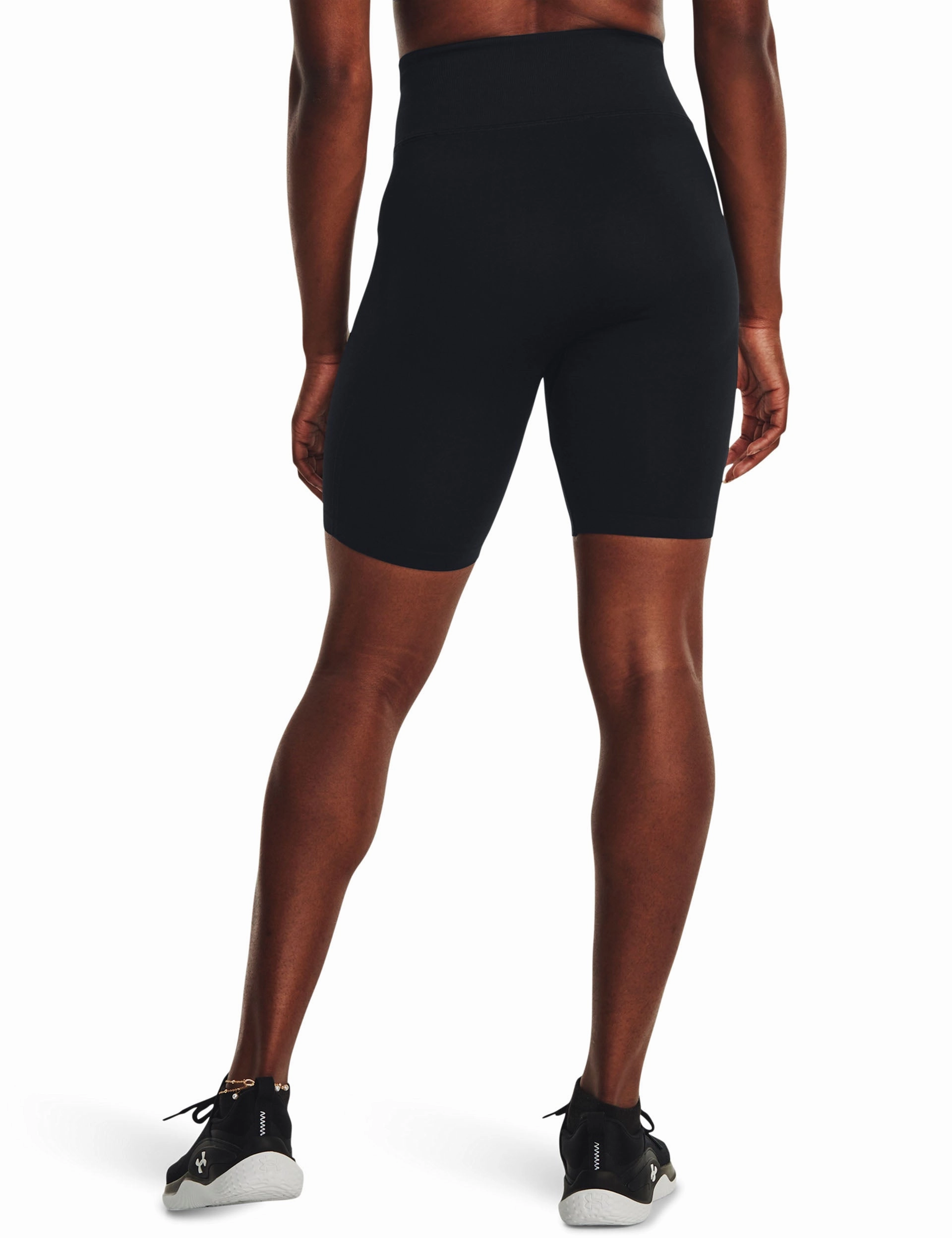 jewelry Lounge Fit Train Seamless Shorts - Black/White