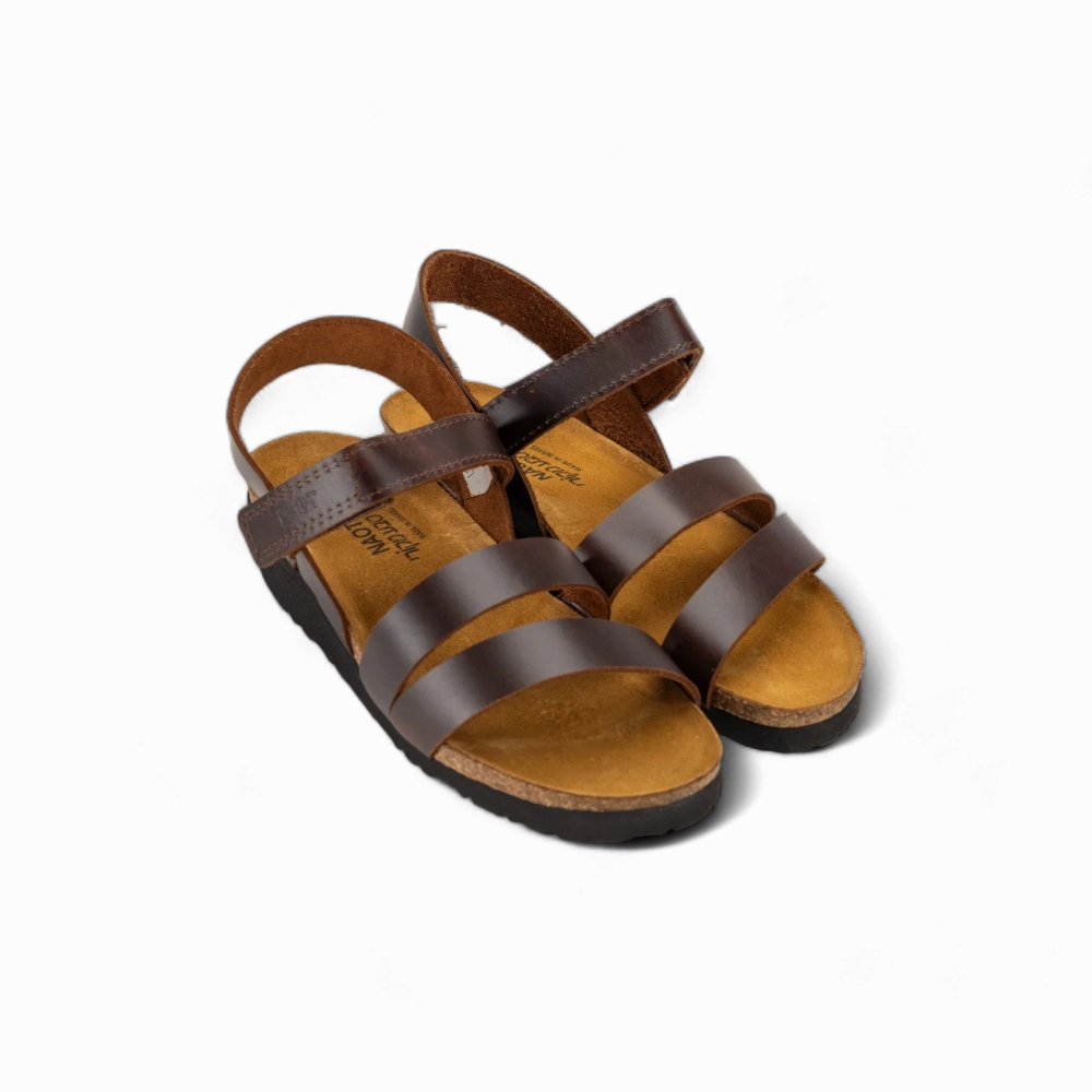 Naot Women's Kayla - Buffalo Leather Faith Core SweatAbsorbingTexture