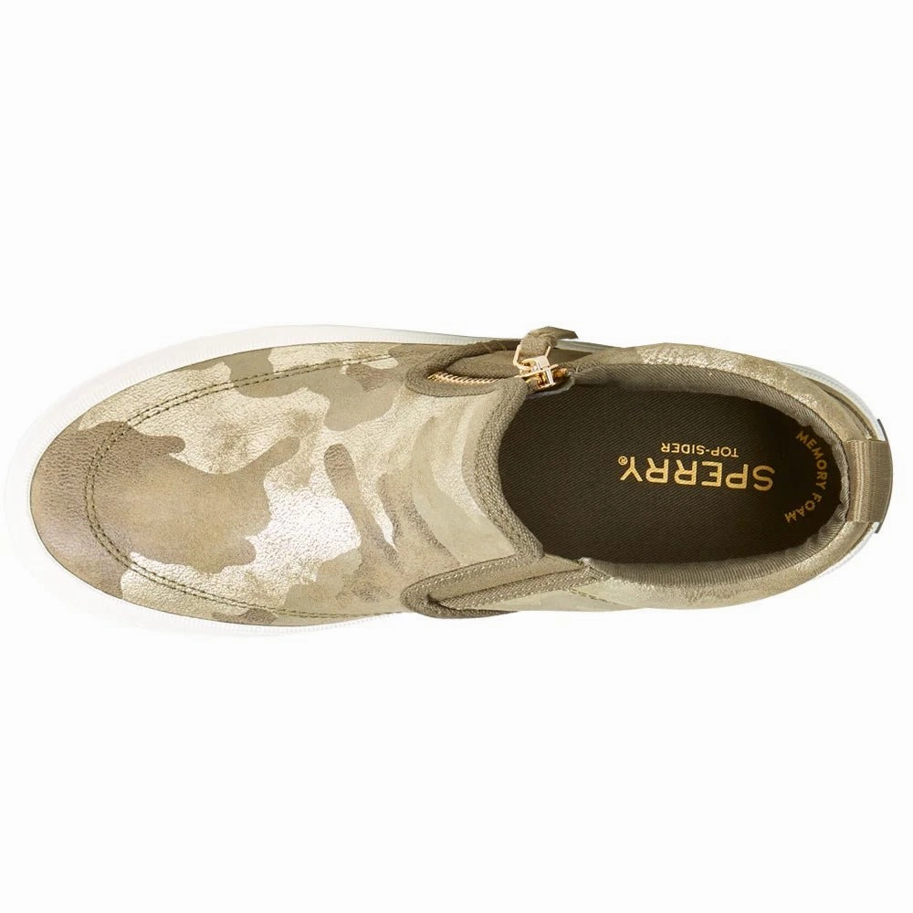 hypoallergenic material Sperry Women's Crest Lug Chukka - Olive Camo