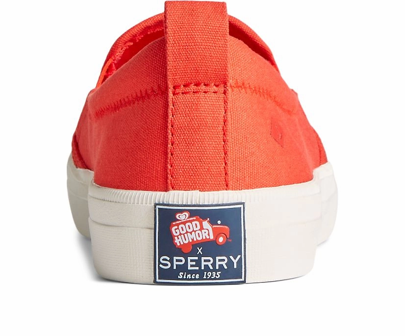 WrinkleFreeTexture Easy Cool Sperry Women's Strawberry Shortcake Crest Twin Gore - Red