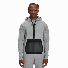 On Hoodie Model Edge Heart Soul