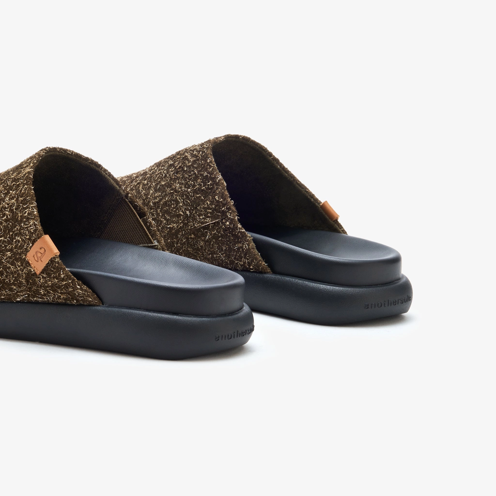 Airflow Enhanced Ventilation Cloggy - Olive Suede