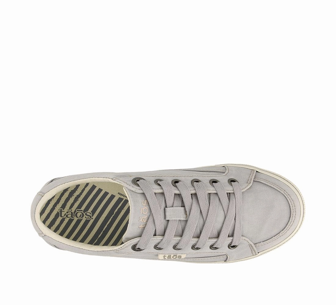 SustainableTextiles Taos Women's Moc Star - Light Grey Distressed