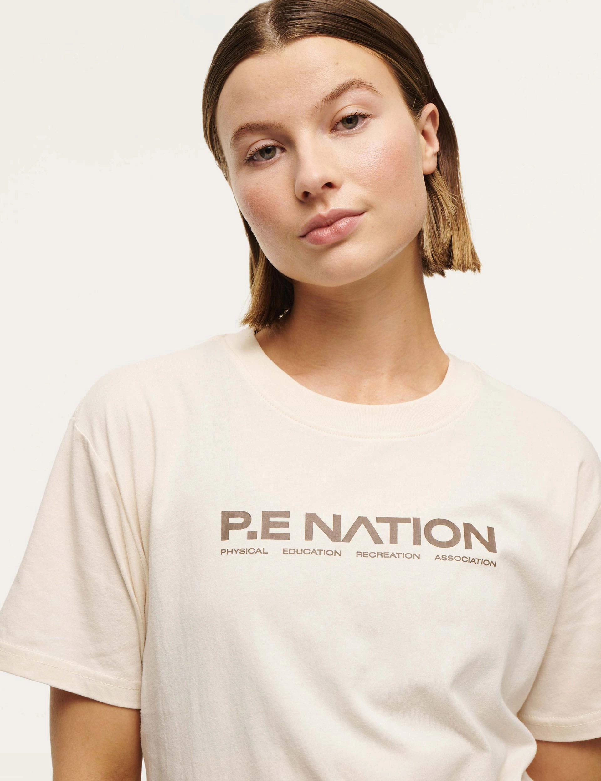 Aero Short Sleeve Tee - Whisper White Seamless construction Wrinkle Resistant Finish