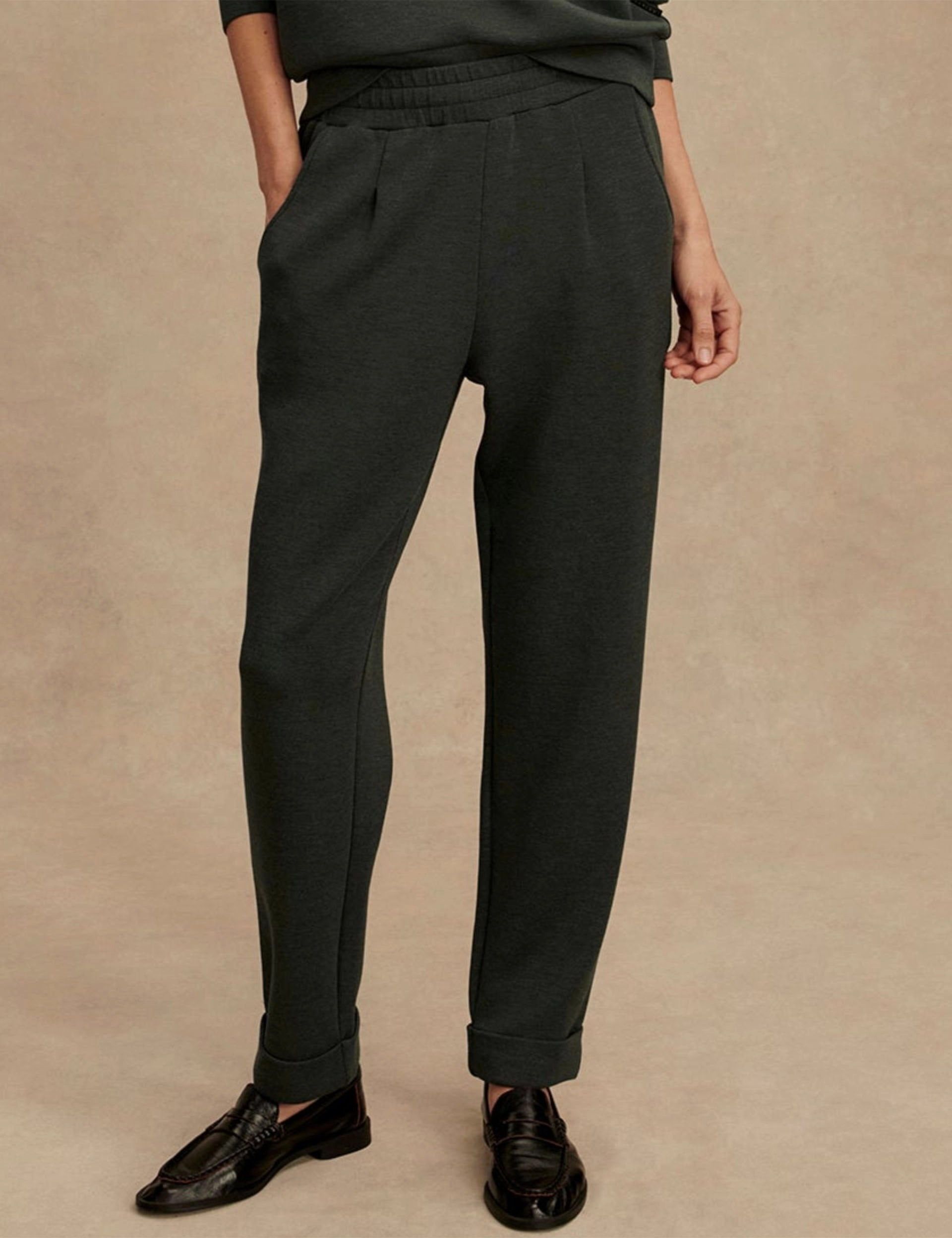 The Rolled Cuff Pant 25" - Olive Marl Outdoor Capri