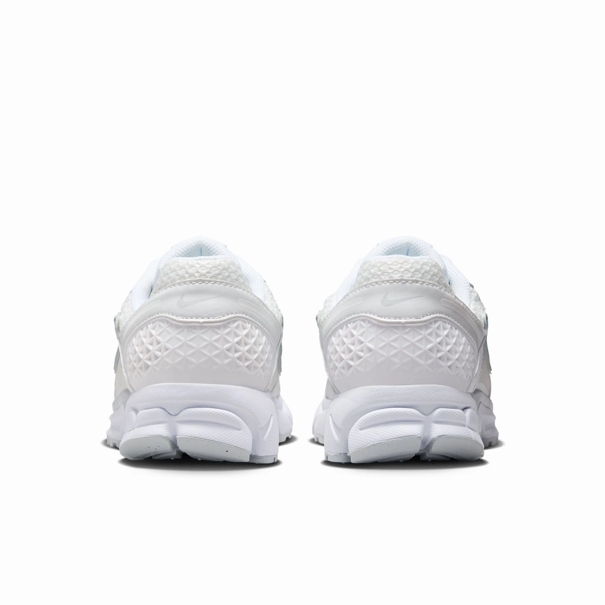 supinated foot shoe support Womens Nike Zoom Vomero 5 'White/Metallic Silver'