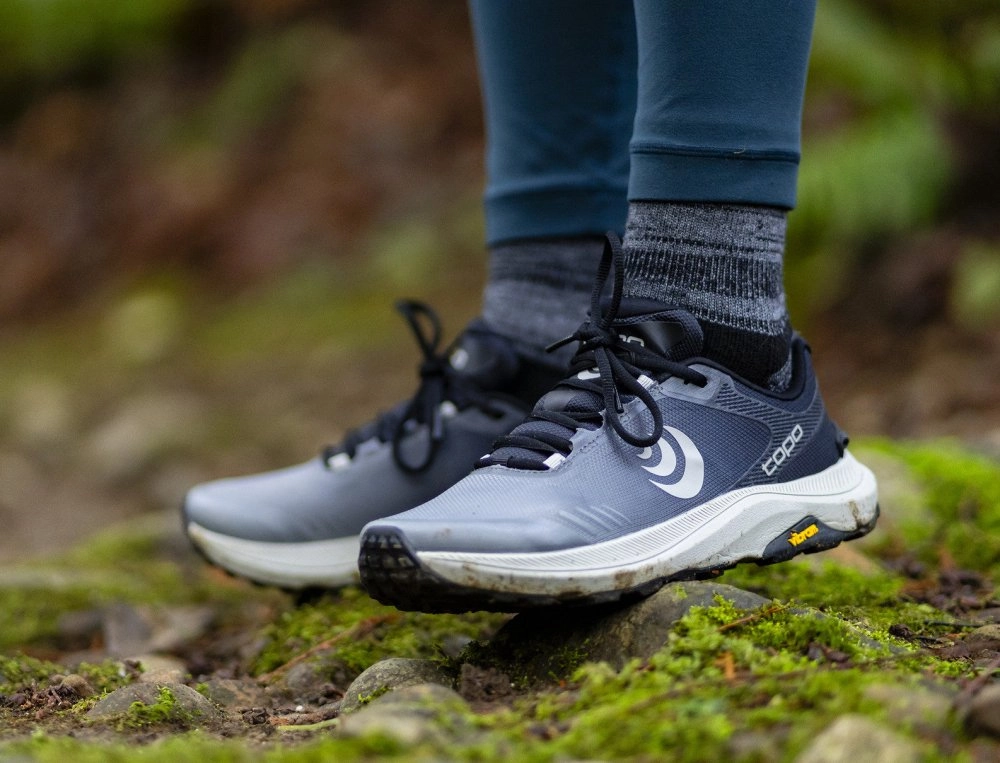 Topo Athletic Women's MT-5 - Charcoal/Grey Breathable piece Quick Drying Interior