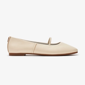 PaddedTongue running in evening Travel Flats - Ivory