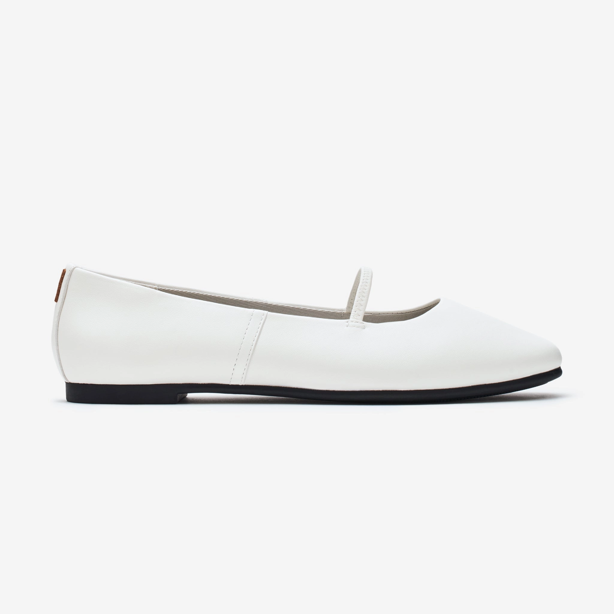 Oxygenated Midsole Foam Travel Flats - White