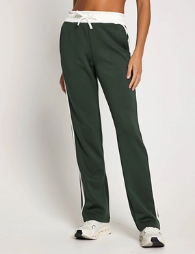 Nikki Wide Leg Jogger - Deep Green Workout Capri Leggings Sleek and Comfortable
