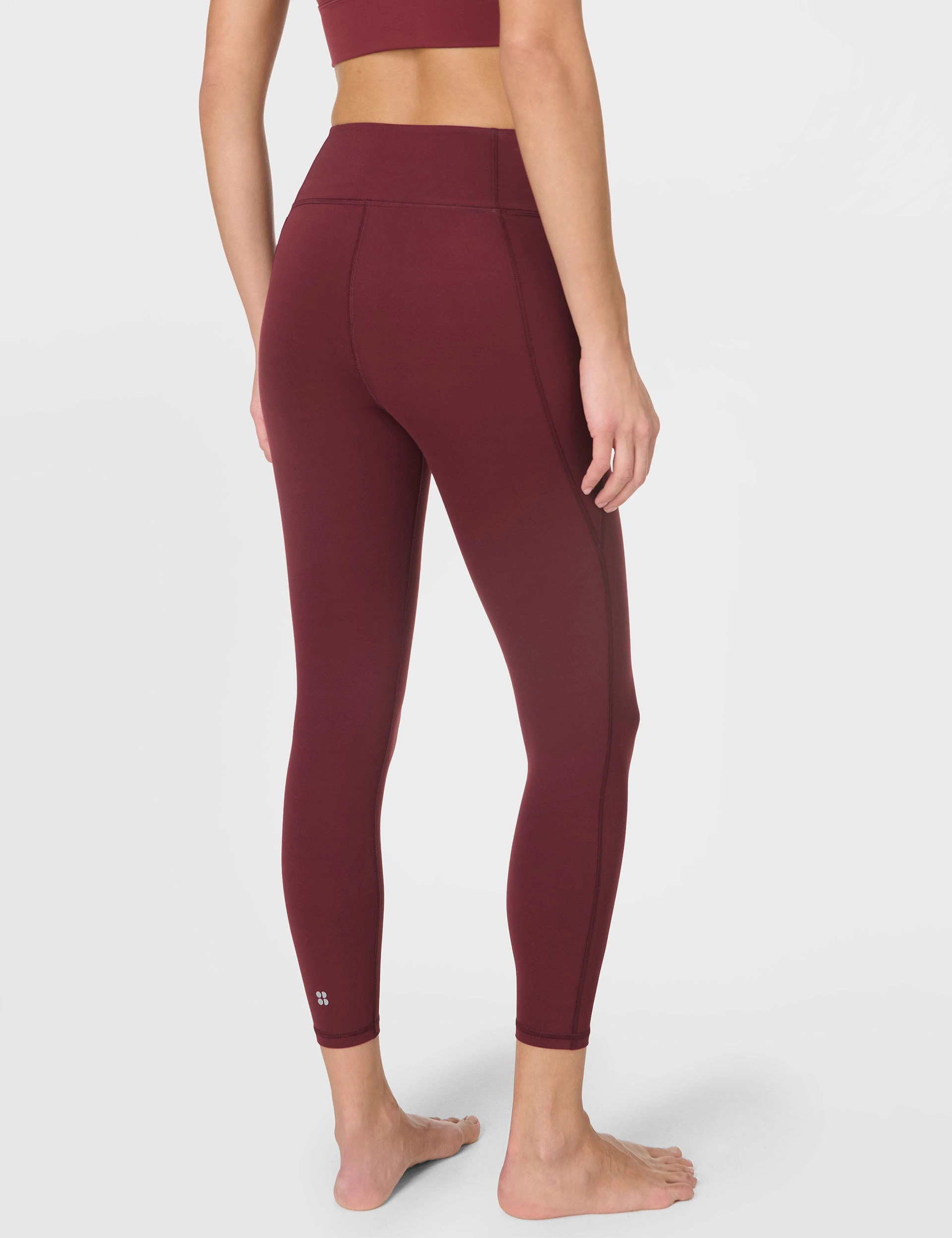 Ultimate Studio 7/8 Legging - Garnet Red Skin Hug Cultural Fit