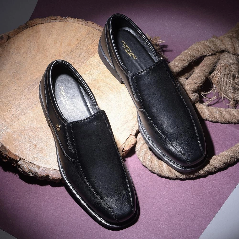 Fortune By Liberty Mens ECO-4E Black Casual Non Lacing Shoes Comfortable Design Comfort Strap