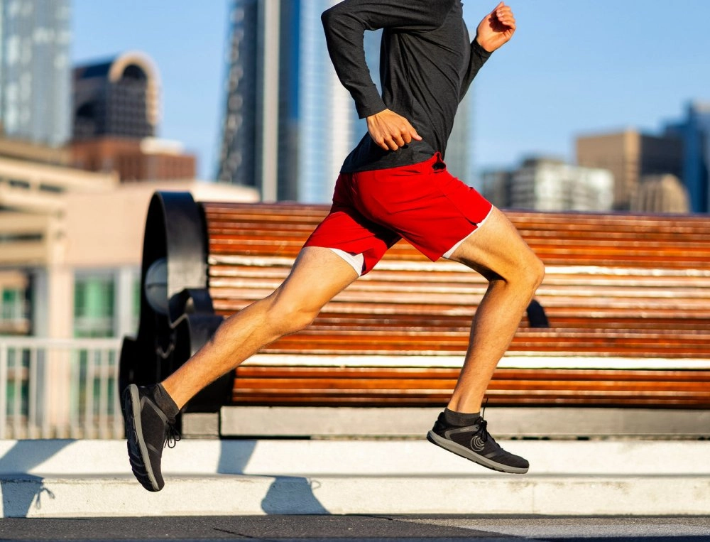 Air Circulation System Topo Athletic Men's ST-5 - Black/Charcoal