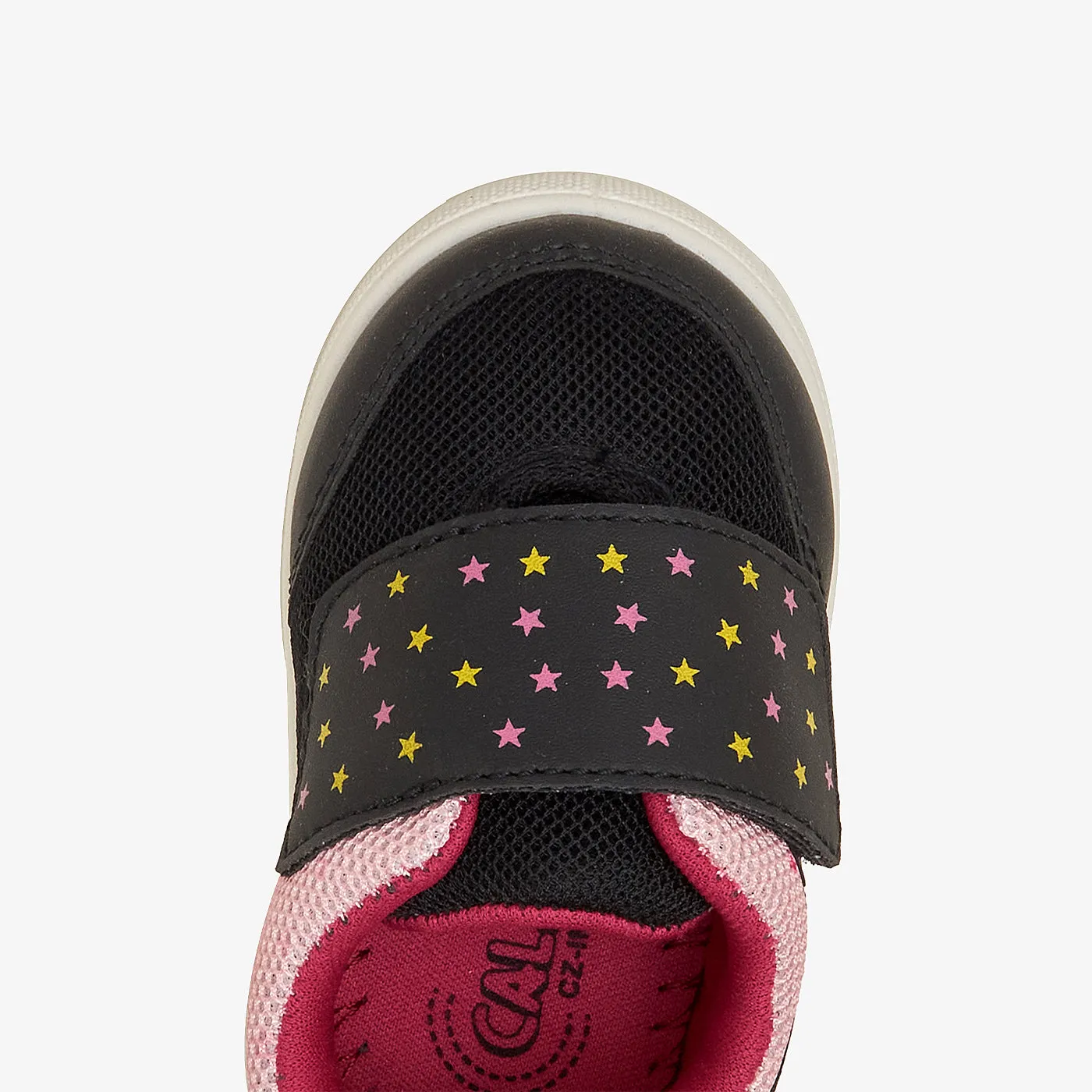 Molded Heel Hugger Boys Cushioned Sneakers