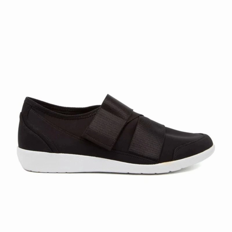 ZeroWaste Production Ziera Shoes Women's Urban Comfort Shoe - Black/White Sole